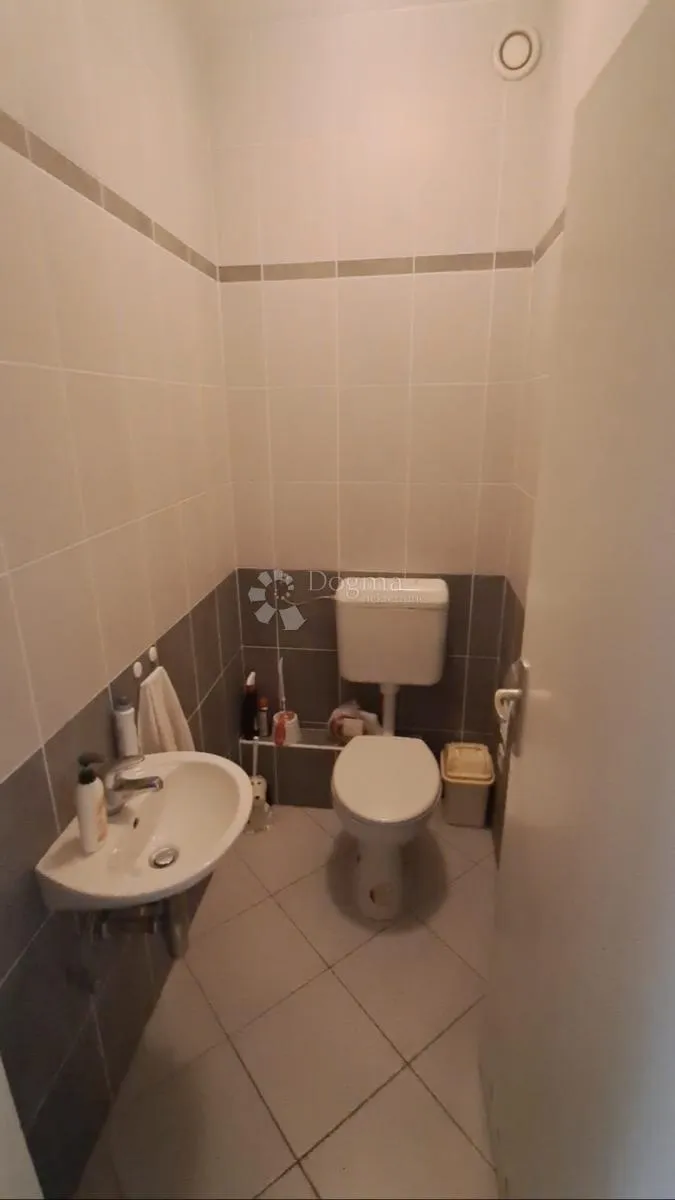 stan na trešnjevci s podzemnom garažom - slika 10