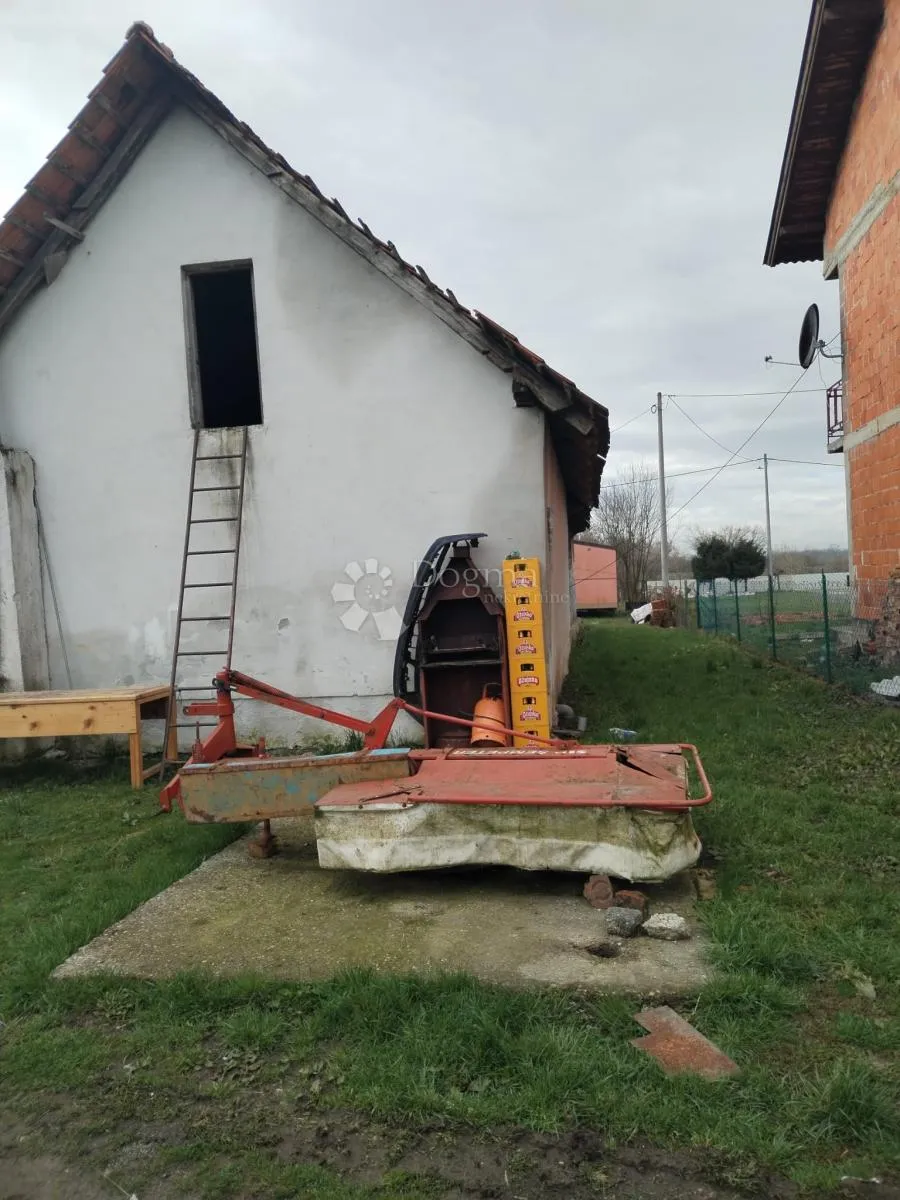 kuća na prodaju u donjem mekušju - slika 27