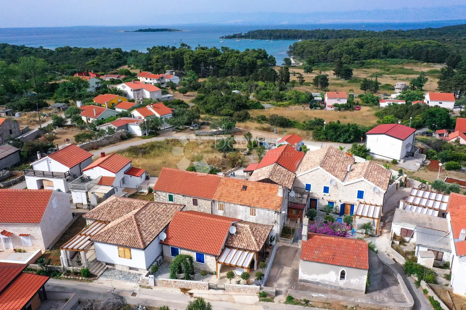 autentična kamena kuća s konobom na otoku molatu – investicija u mir, luksuz i tradiciju (-ck-) - slika 5