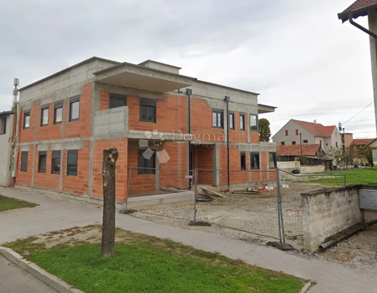 Investicijska Prilika - 4 Stana - Petrijanec