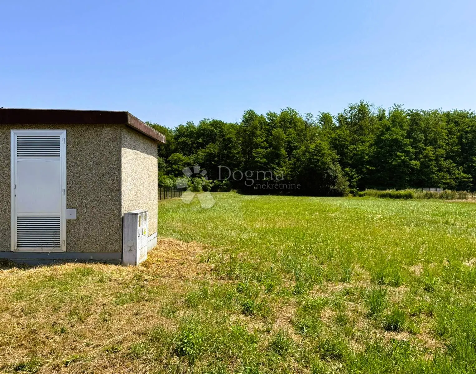 građevinsko zemljište u industrijskoj zoni - 4030 m² - slika 2