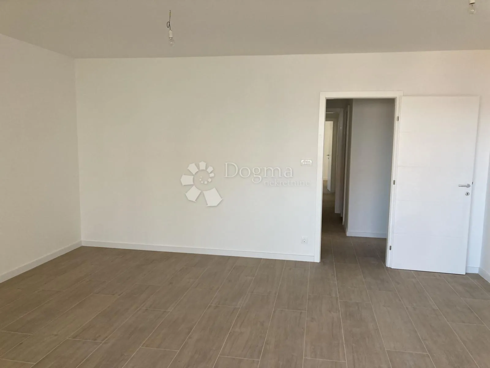 novogradnja seget donji, trosoban stan – 150m od mora!! - slika 9