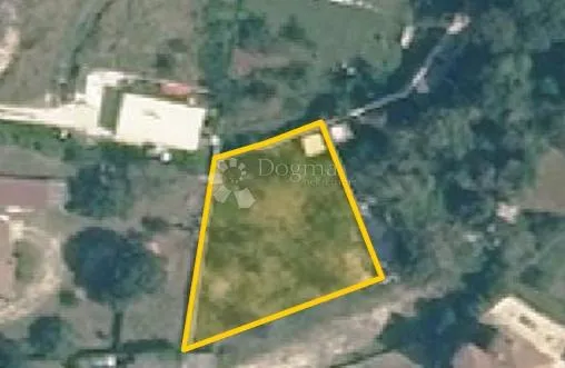 investitorski hit u centru loborike – 800 m² za 2 dvojne kuće! - slika 5