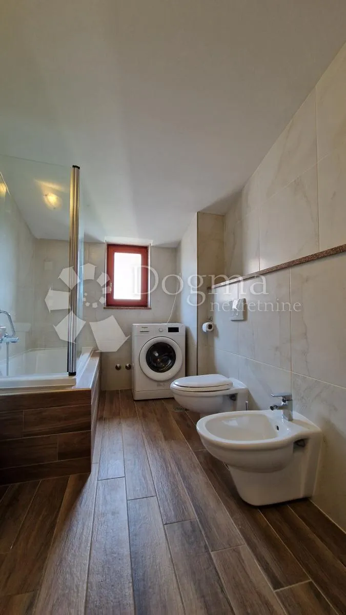 nova kuća u medulinu s 4 apartmana - 170m od mora - slika 54