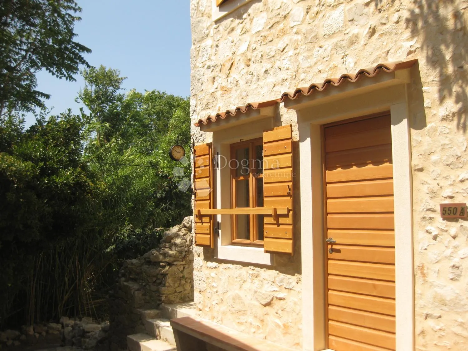 prekrasna kamena vila mali lošinj- susak - slika 8