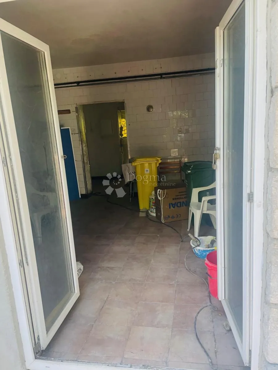 Poslovni Prostor Za Najam - Kostrena - Rožmanići, Kostrena