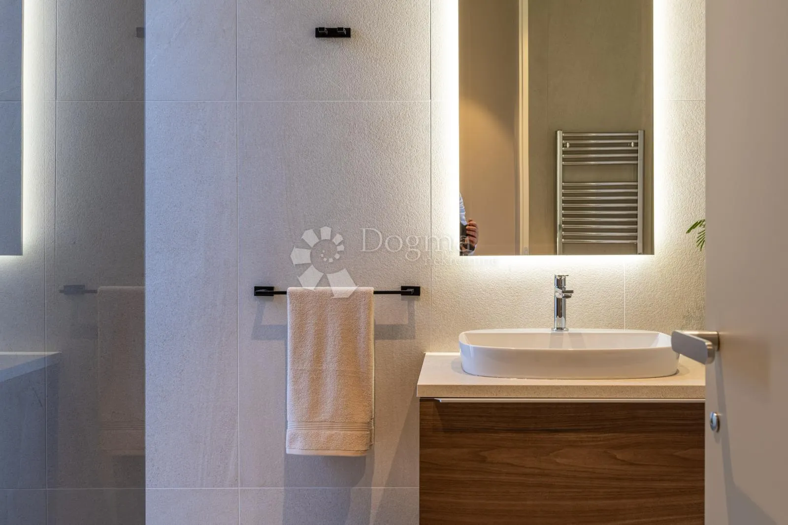 ekskluzivna smart home vila, kompletno opremljena, s otvorenim pogledom - slika 28