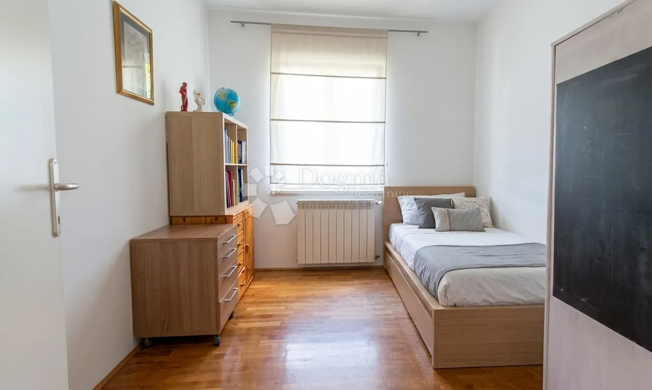 ekskluzivno! 5-sobni stan vrhovec, 111 m², terasa, garaža - slika 16