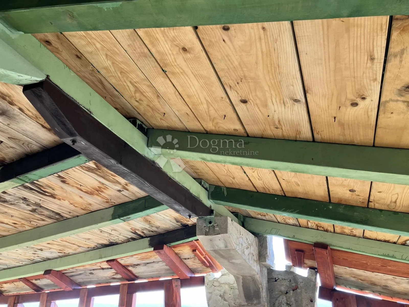 kameni ''dvorac'' s pogledom na more, omiš - slika 17