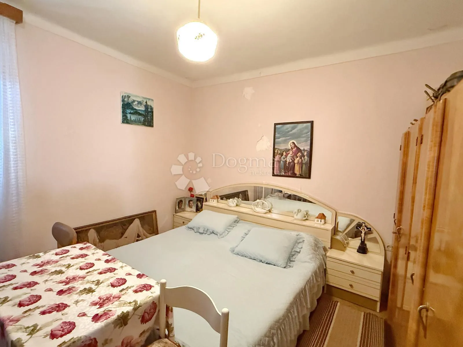 prilika - kuća za renovaciju s okućnicom u centru vodnjana - slika 10
