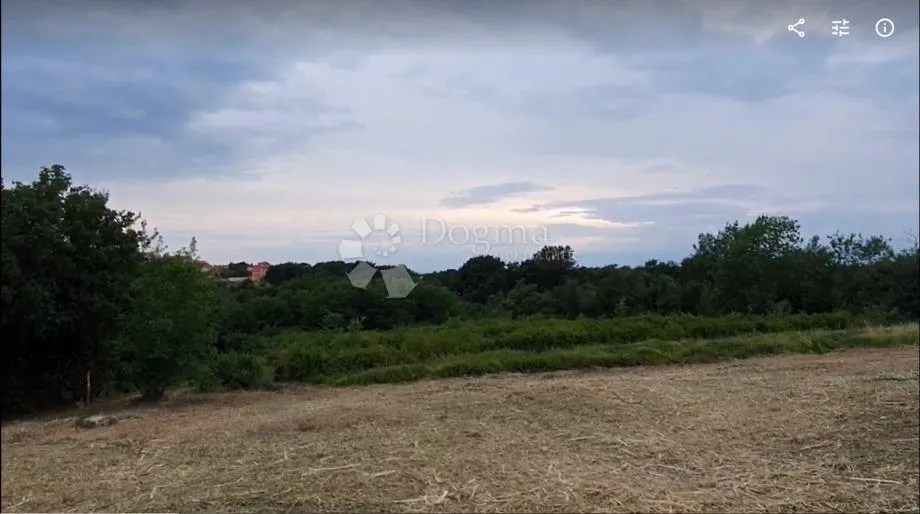 brtonigla, građevinsko zemljište - slika 7