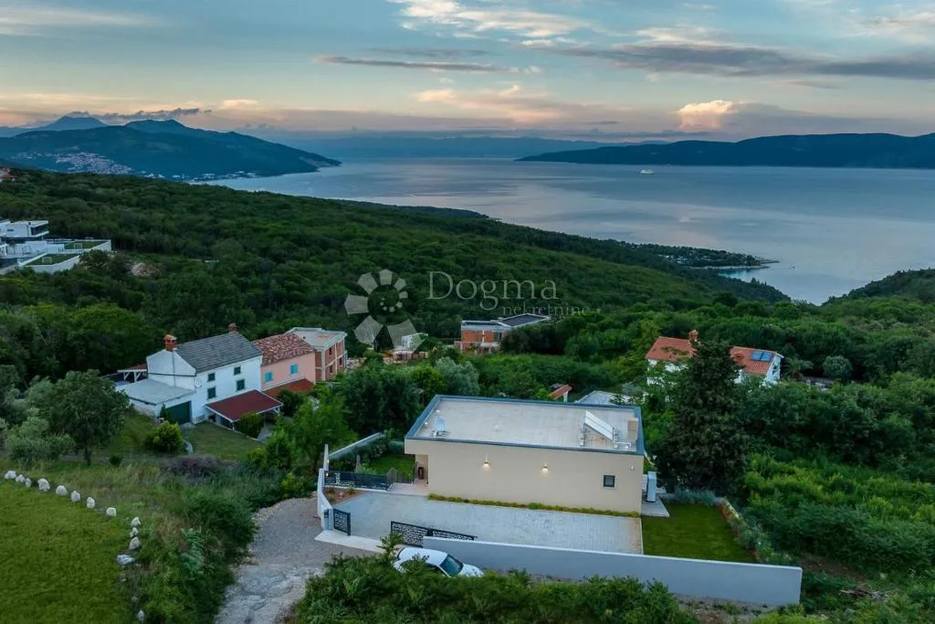 luksuzna villa s pogledom na more za hedoniste, link za 3d turu u opisu - slika 28