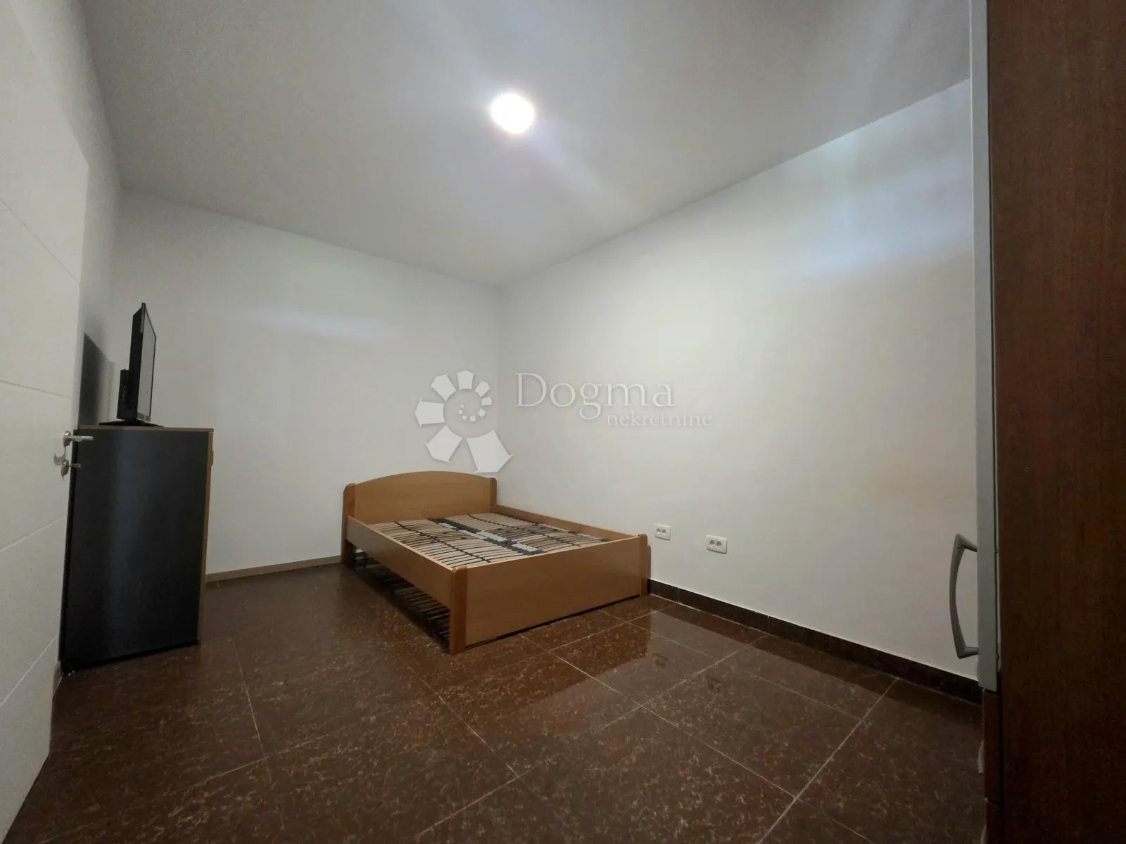 prodaja, stan, nkp 136,38 m², križ - slika 19