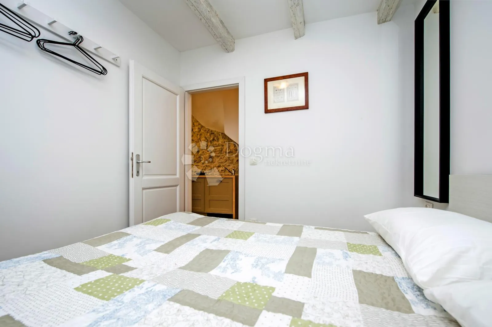 rovinj - sniženo! kuca s 3 apartmana u srcu starog grada - slika 38