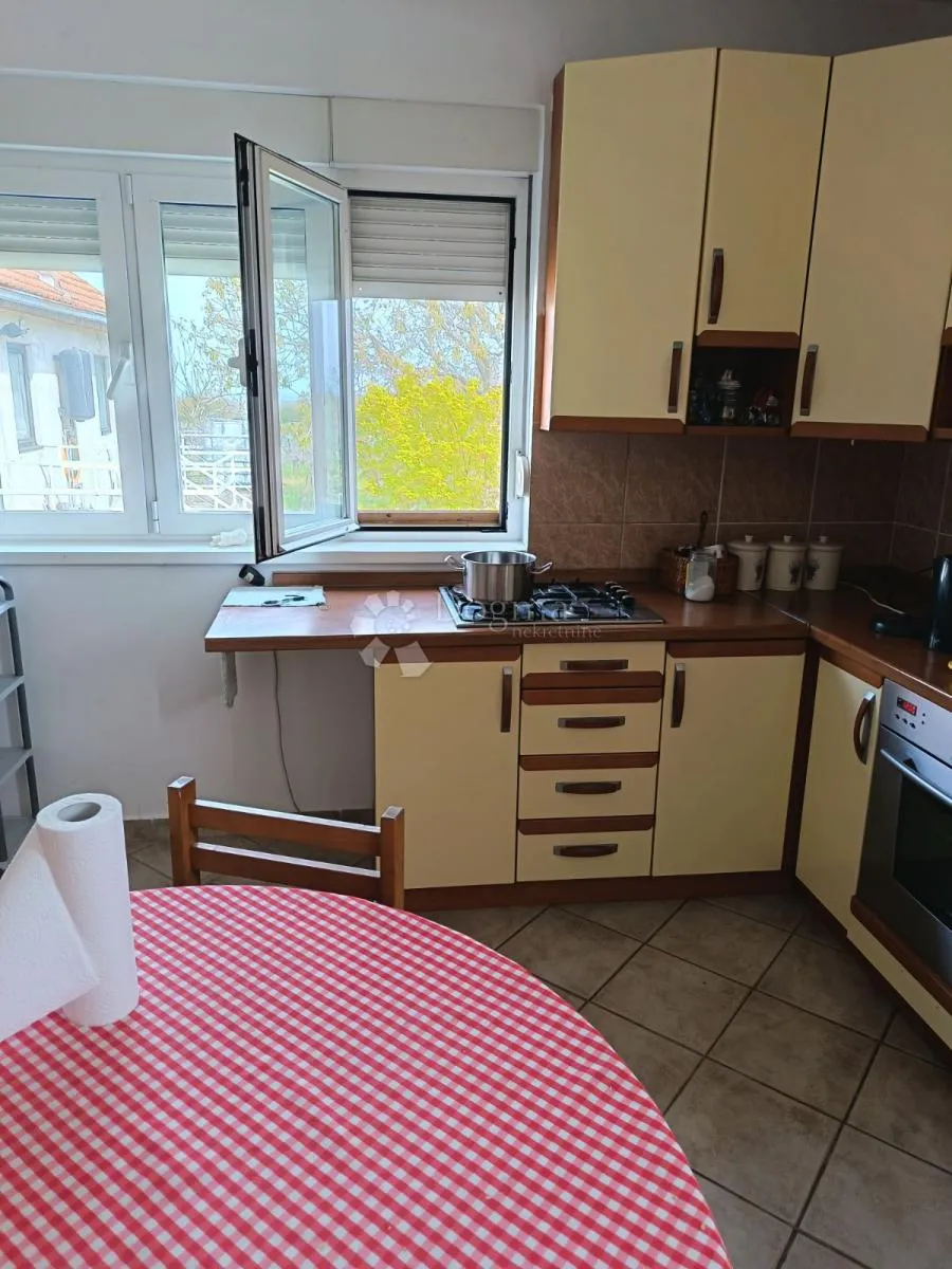erdut: kuća koja nudi dom i zaradu! - slika 8