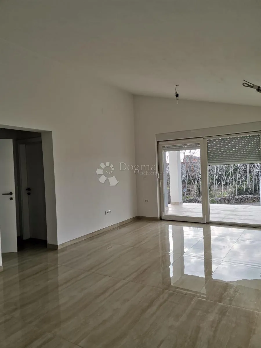 Apartman Novogradnja Vir S3