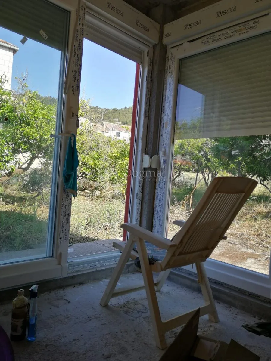 kuća rou bao 70 metara od mora vis - slika 8
