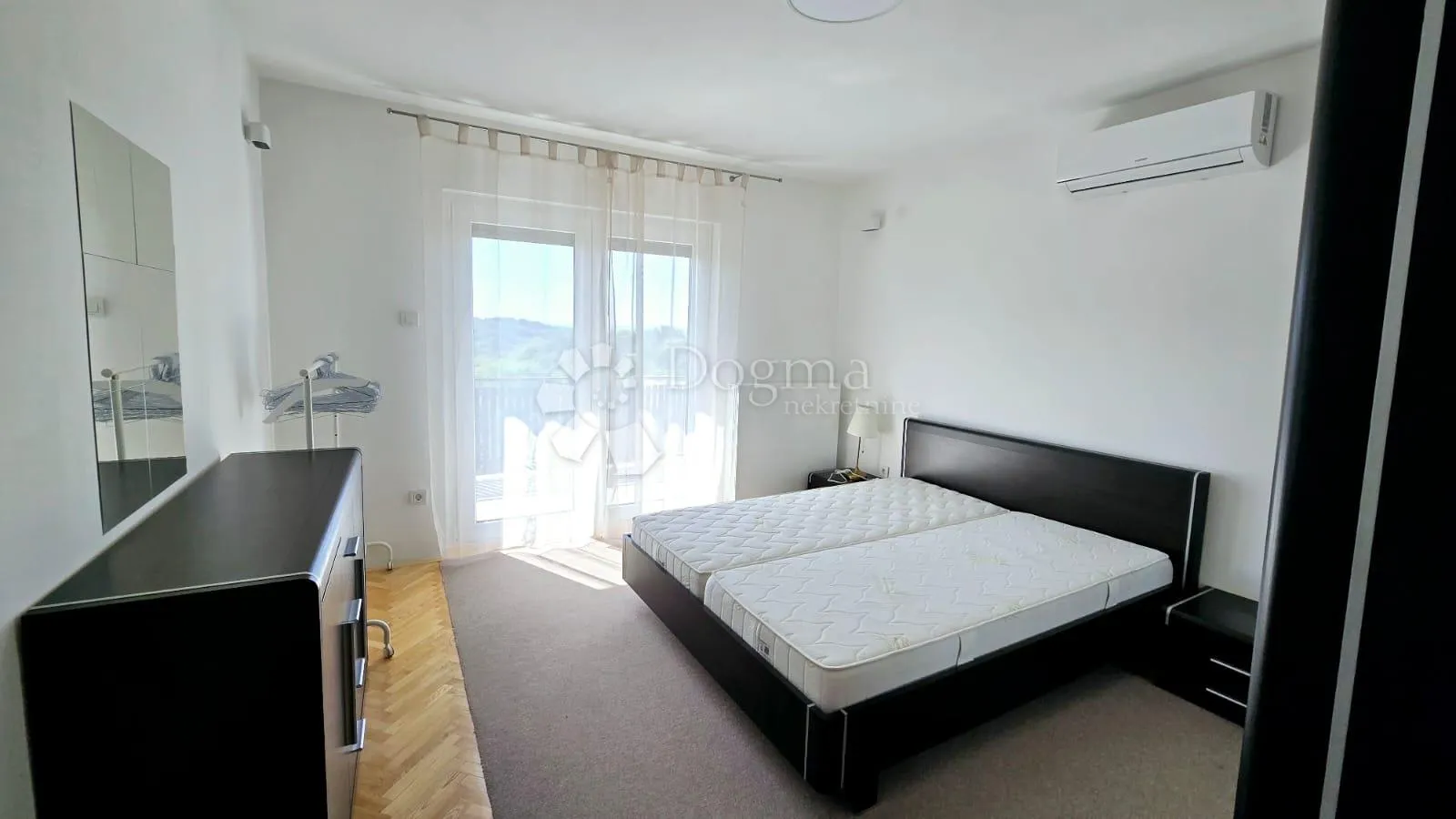 luksuzna kuća u elitnom dijelu grada - slika 23