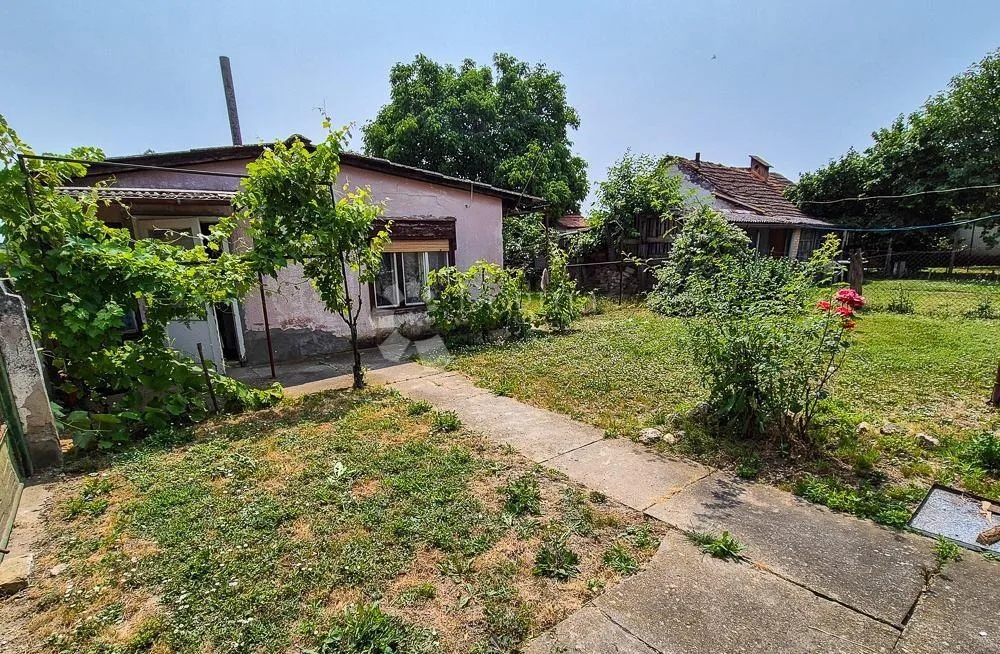povoljna kuća s velikim dvorištem – prilika! - slika 5