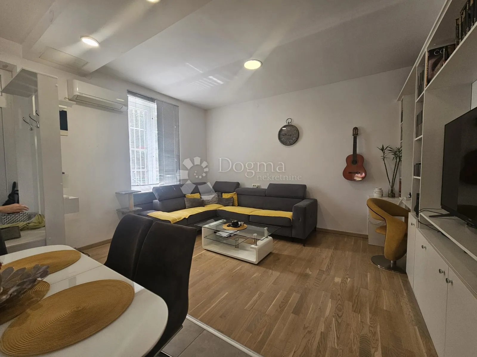 belveder odličan stan 70 m2 - slika 4