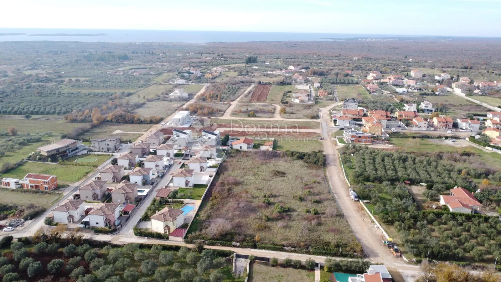 rijetkost na tržištu! zemljište 8.388 m2 s komunalijama i pogledom na more-istra - slika 6