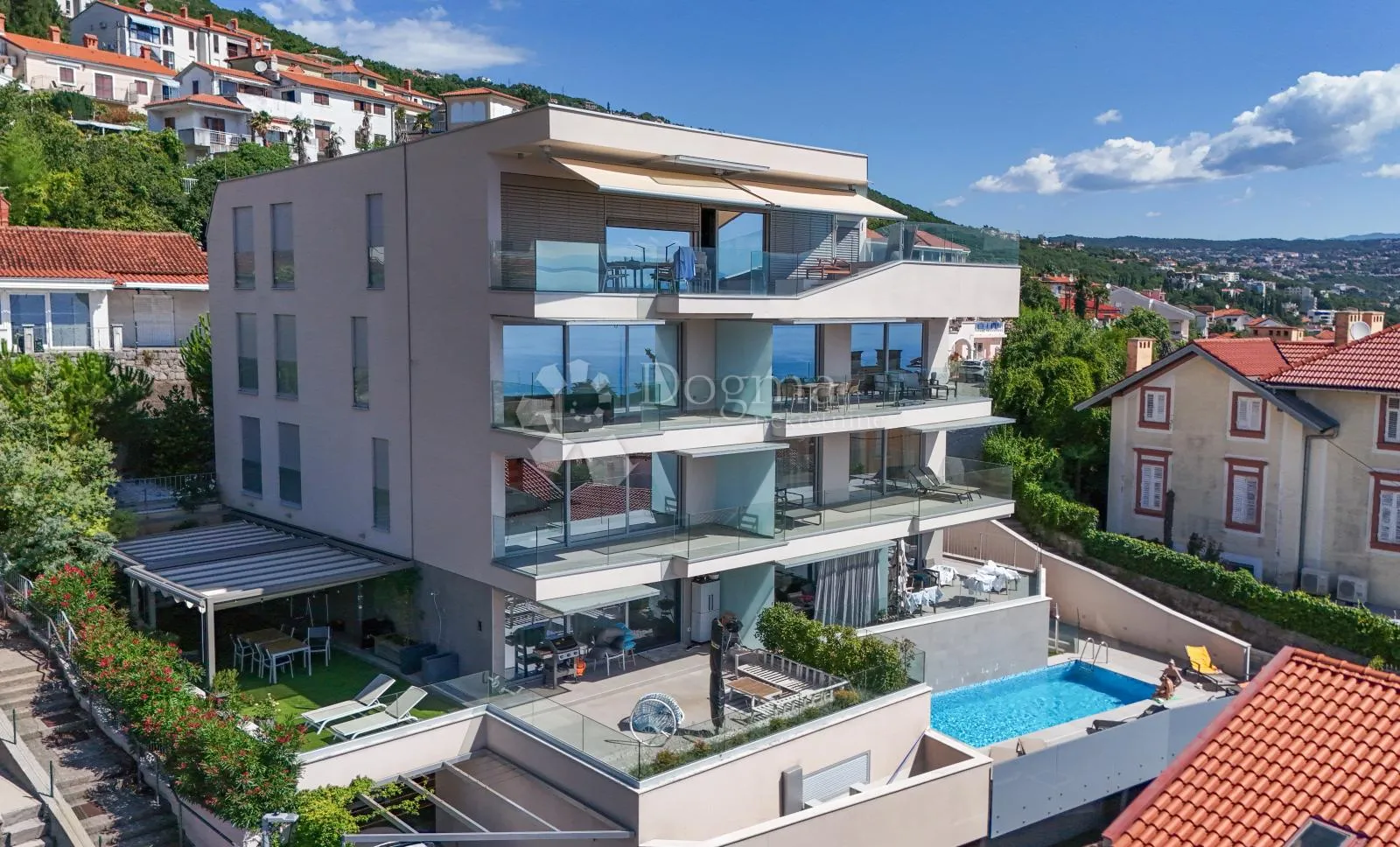 prodaja luksuznog stana u centru opatije, balkon, pogled - slika 18