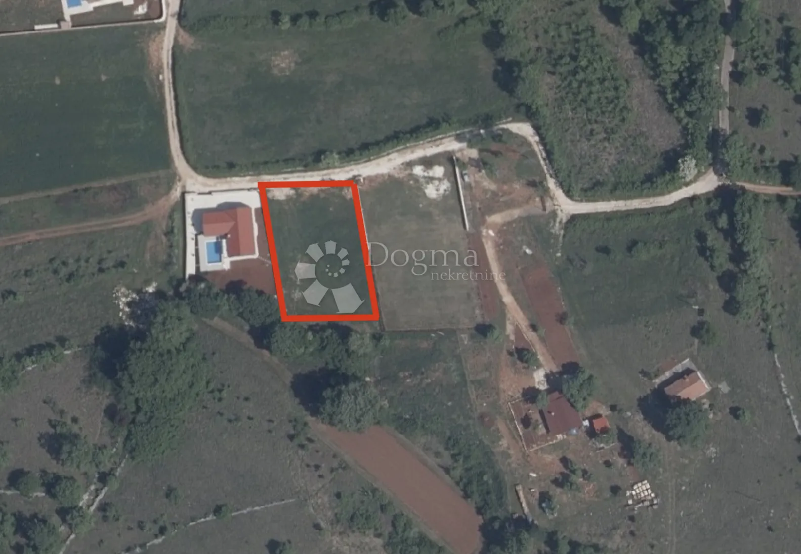 građevinsko zemljište sa građevinskom dozvolom! - slika 3