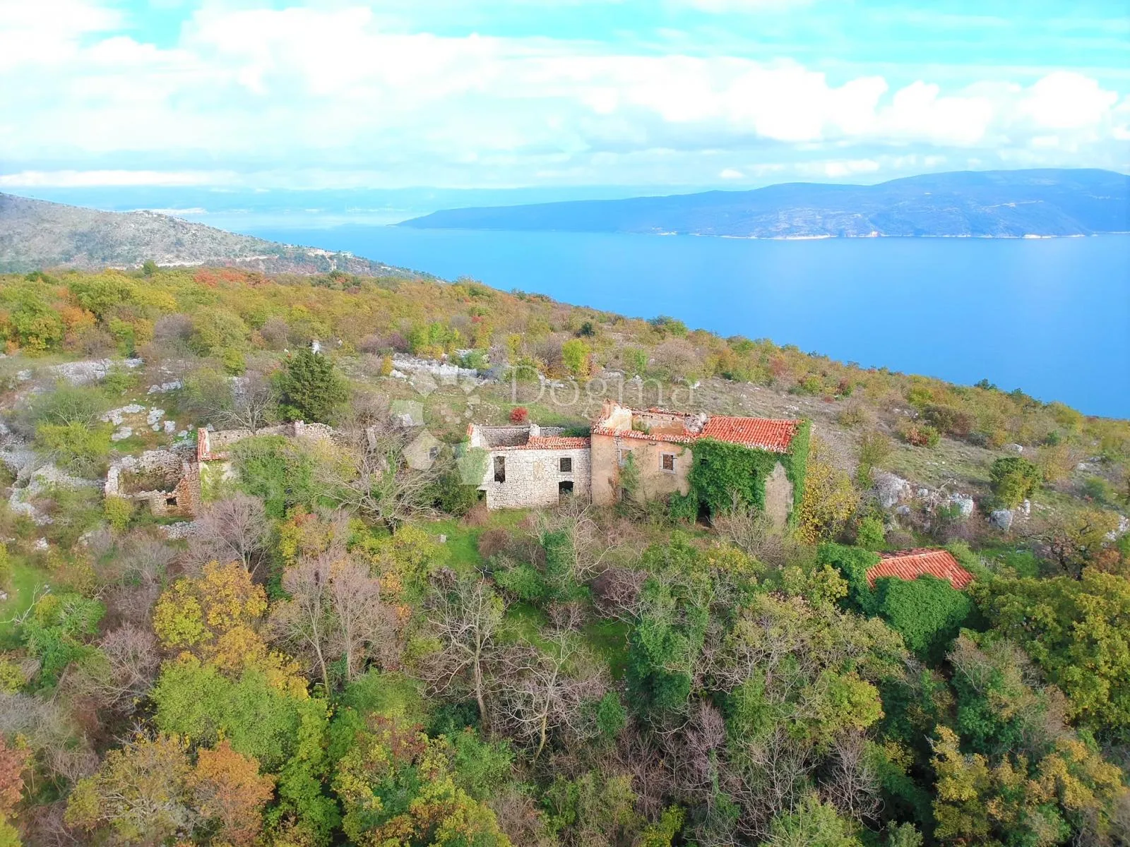 rijetkost u ponudi! imanje sa otvorenim pogledom na kvarner - slika 2