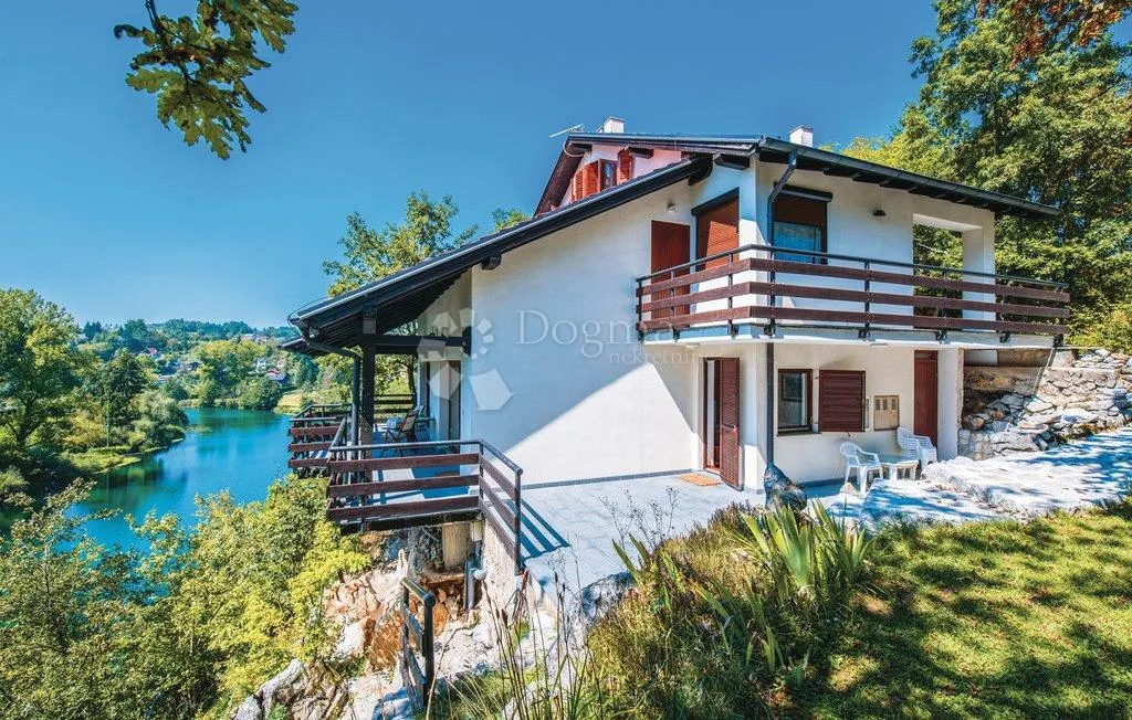 mrežnica - kuća blizu slapova uz veliko zemljište - slika 33