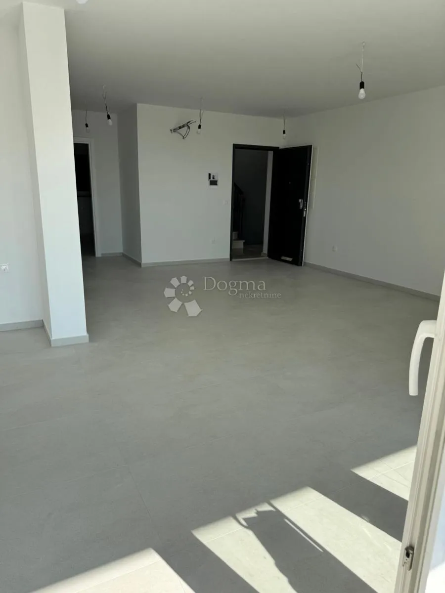 makarska, novogradnja, prizemlje 84,98m2 - slika 13