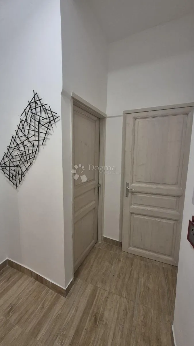 stan blizu ekonomskog fakulteta u puli, površina 79,38 m2 sa uporabnom dozvolom - slika 50