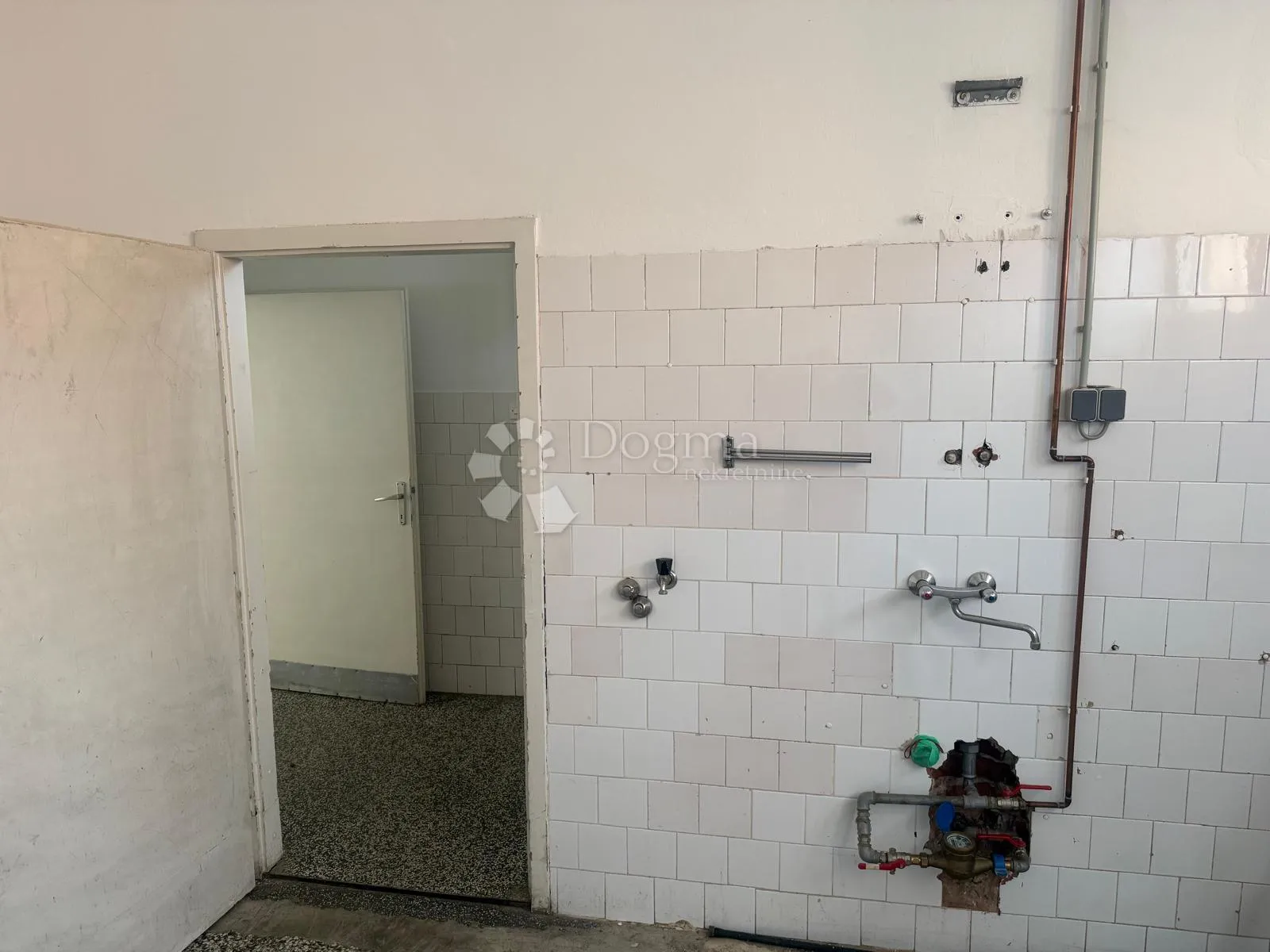 poslovni prostor u centru čakovca - najam - slika 6