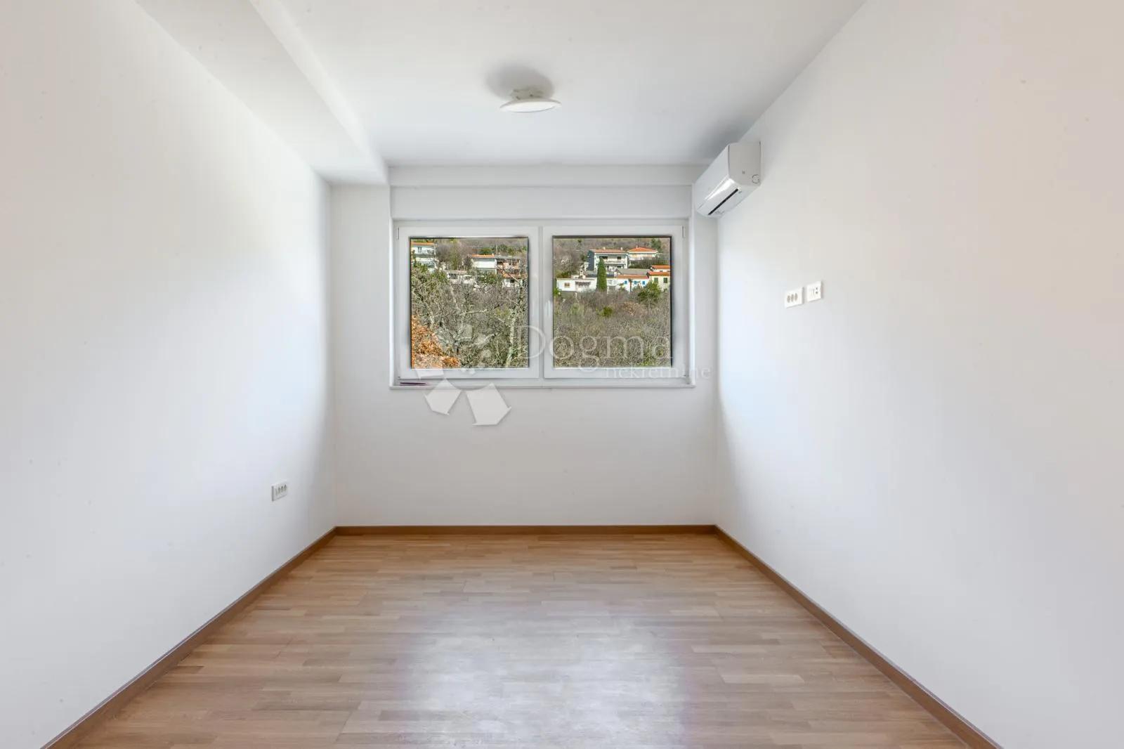dramalj, penthouse - slika 8