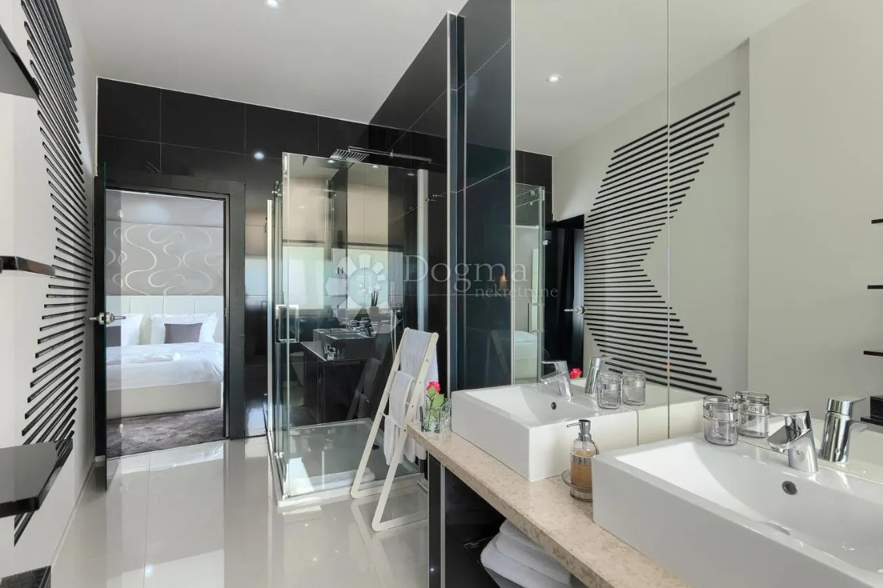 vila sa vlastitim wellness centrom u rovinju - slika 9