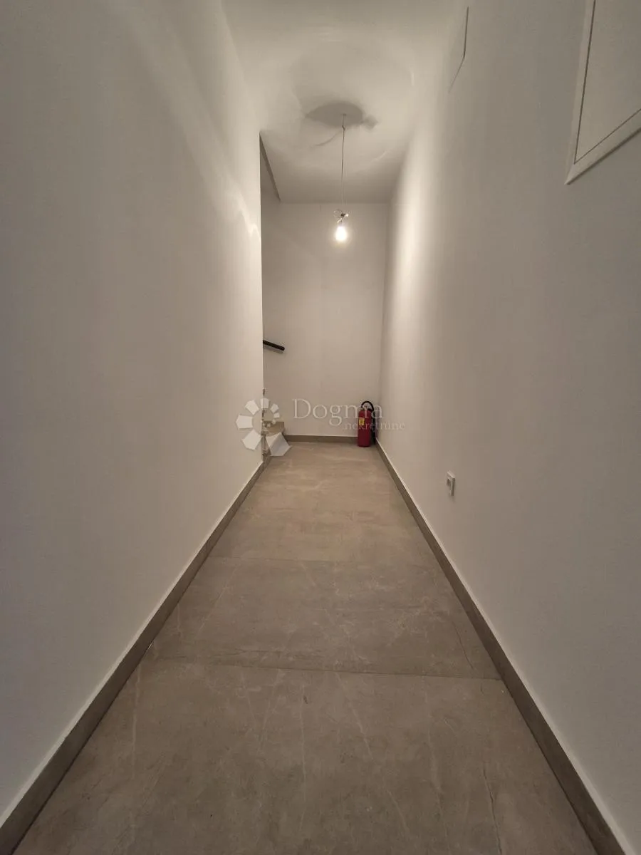 luksuzni app u novogradnji 152m2 s bazenom i okućnicom 180m2 - slika 18