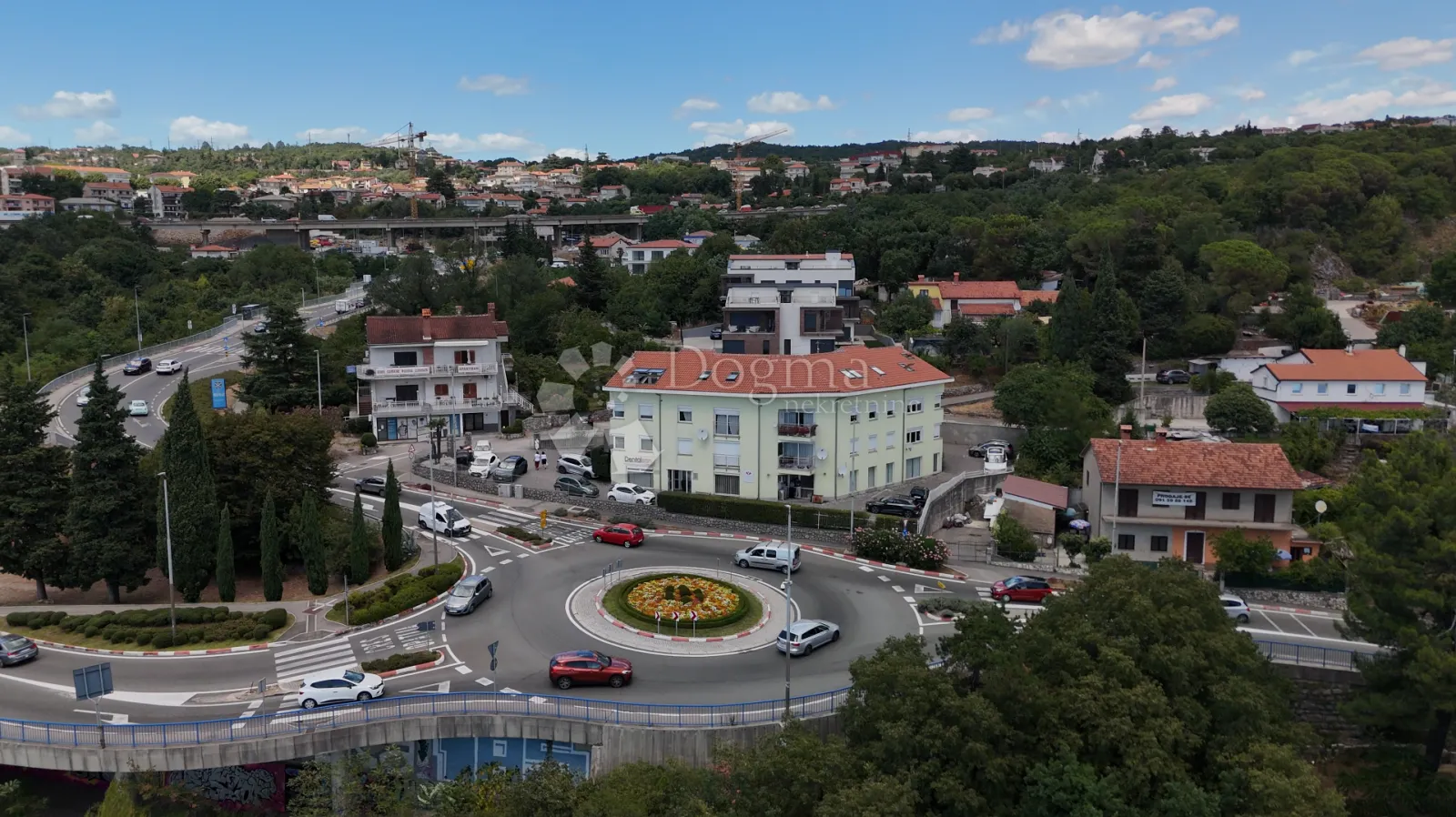 atraktivan poslovni prostor, matulji - slika 41