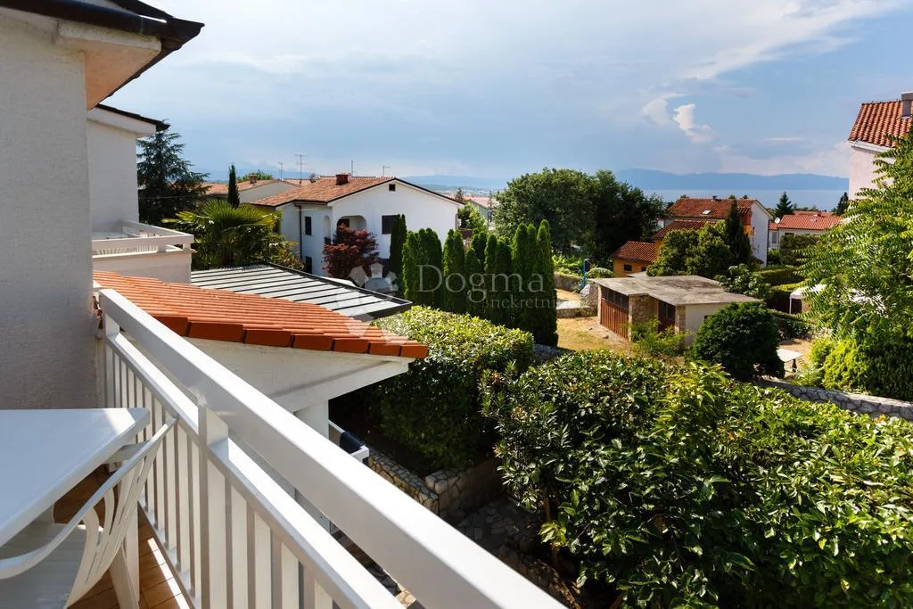 otok krk - malinska - apartmanska kuća - slika 10