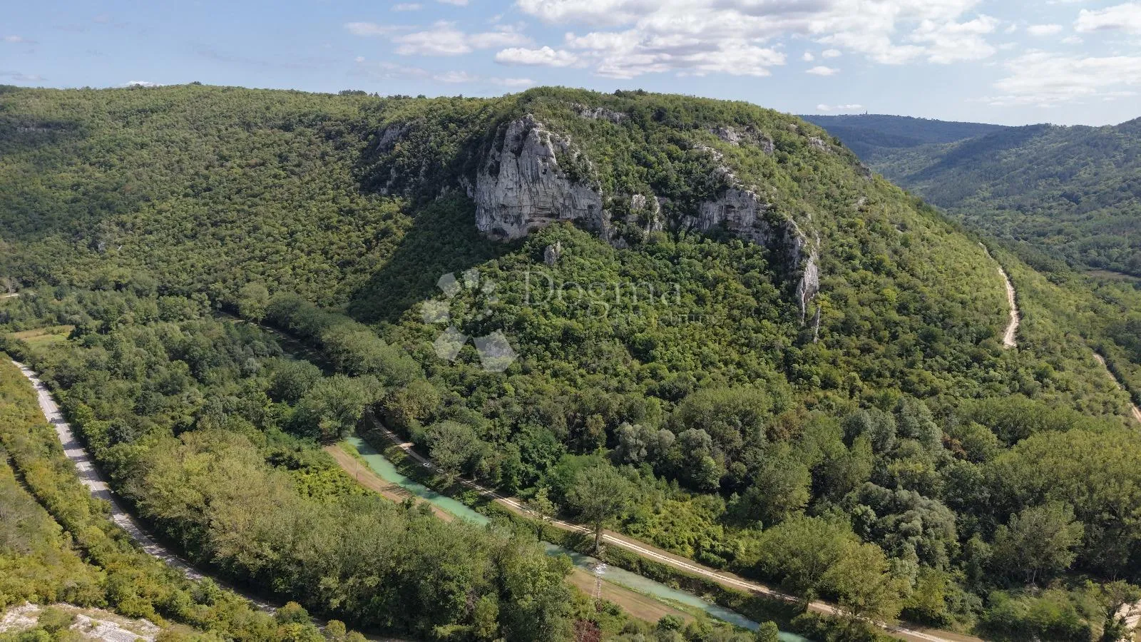 pojoprivredno zemljište 1002 m2, uz rijeku mirnu - slika 5