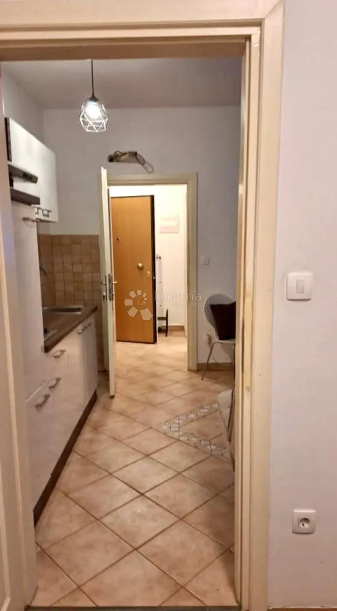 jednosobni stan - rovinj - slika 4