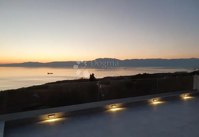 atraktivna villa sa panoramskim pogledom na more - slika 7
