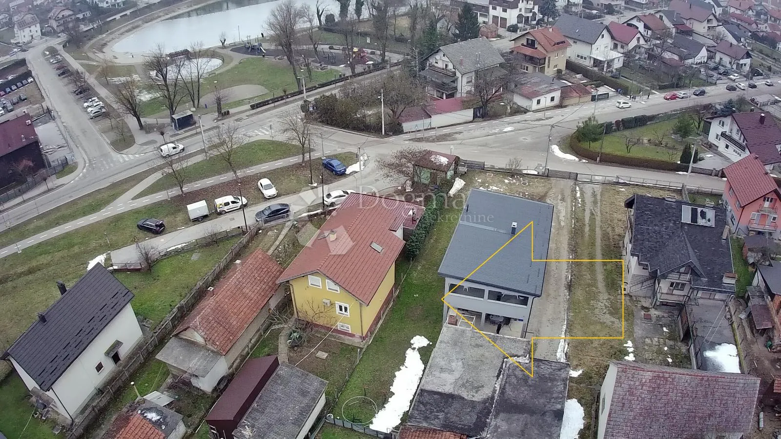 uređena kuća s bazenom i poslovnim prostorom – odlična lokacija uz jezero! - slika 68