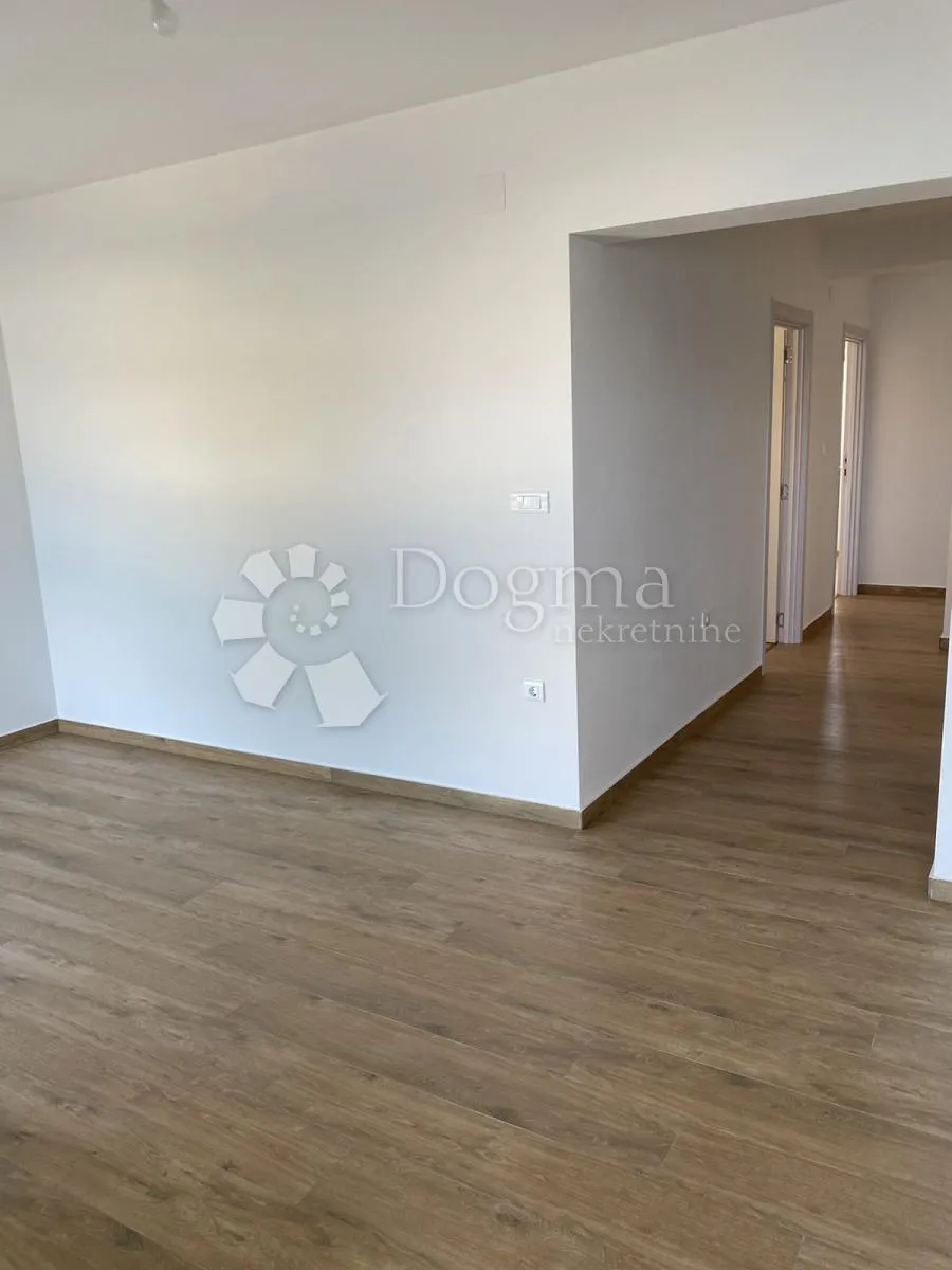 pašman - kuća u novogradnji prvi red do mora - slika 5