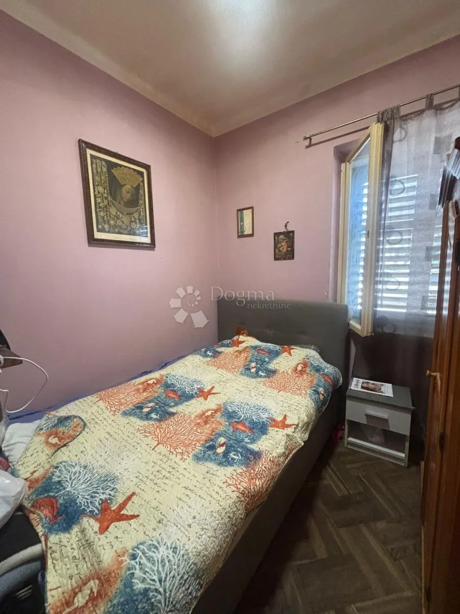 stan na top lokaciji - bačvice - slika 5