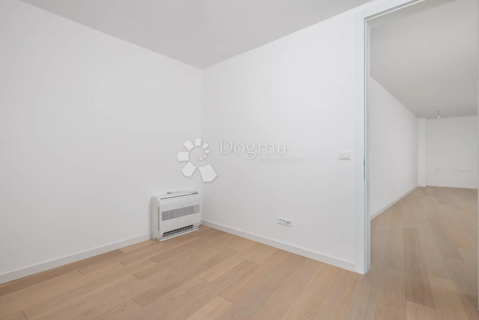 opatija, luksuzni stan, 2s+db, balkon, lift, bazen - slika 14