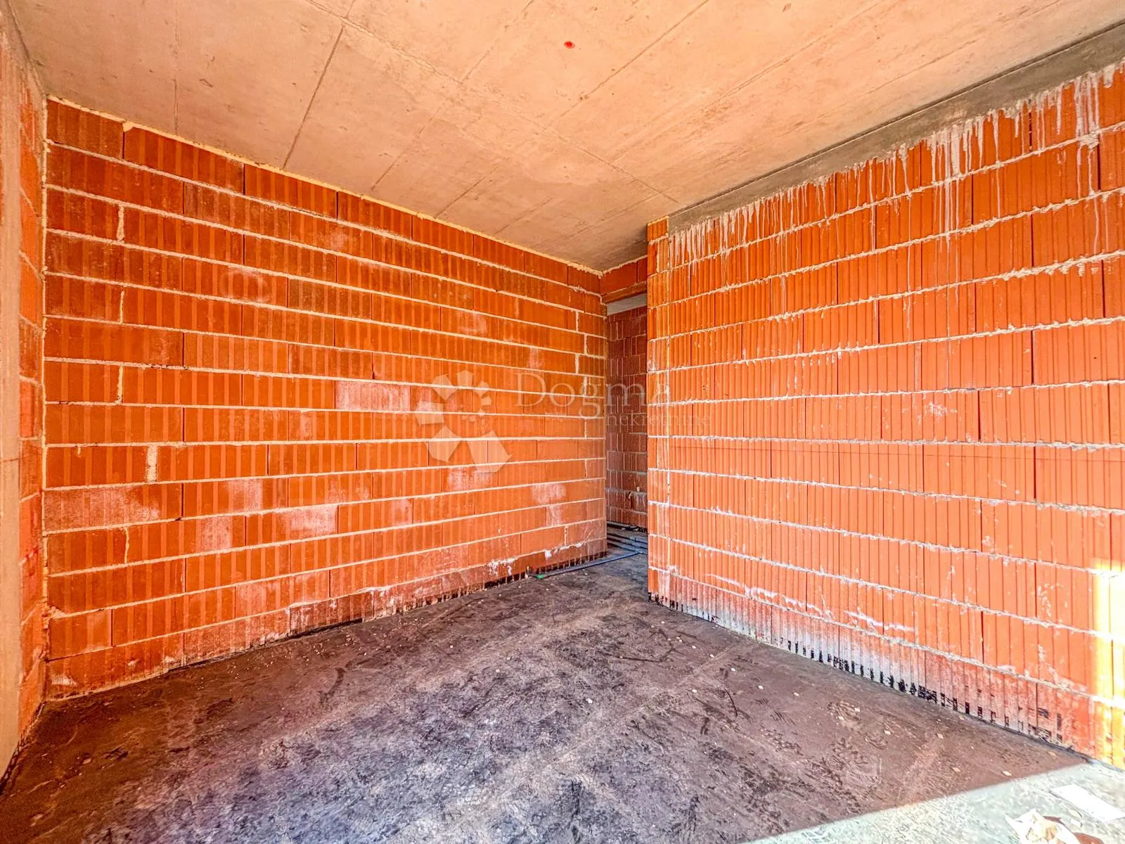 kanfanar, luksuzna villa u roh-bau fazi s pogledom na more - slika 14