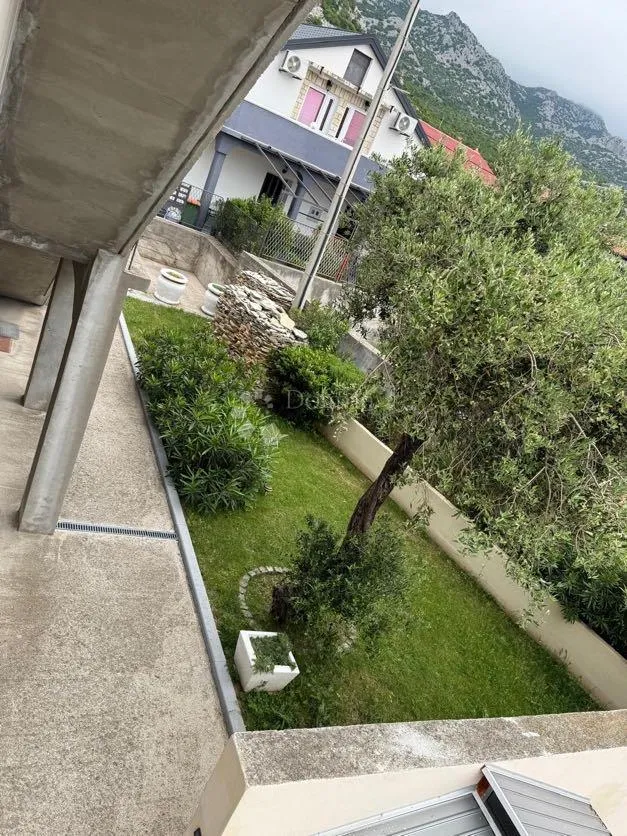 apartman s panoramskim pogledom centar - slika 7