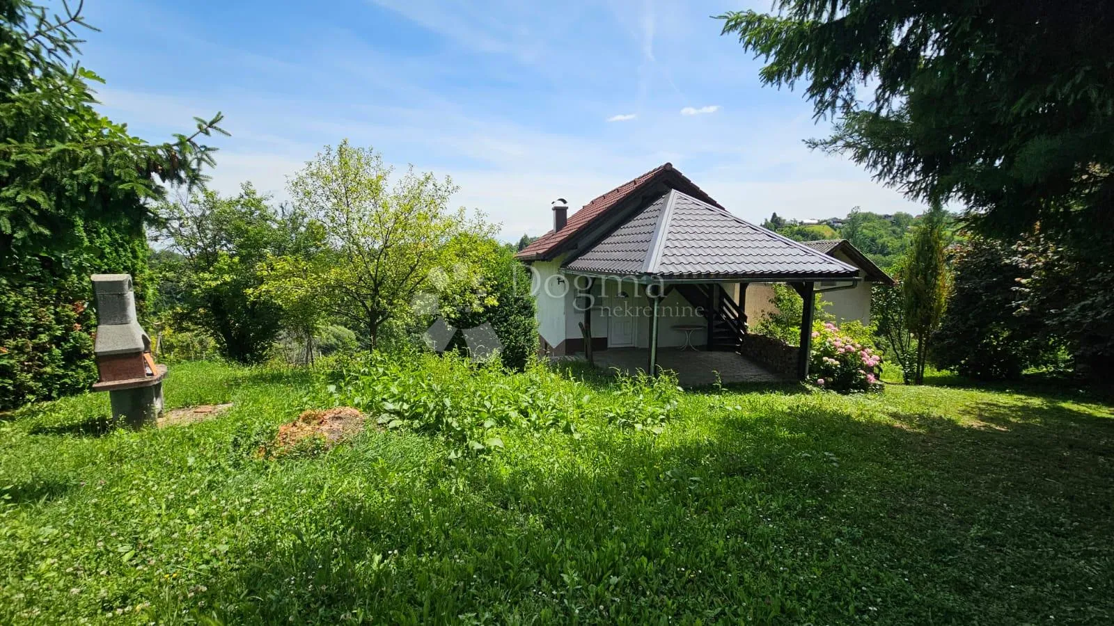 dvije kuće s pogledom u vrtlinovcu - slika 4
