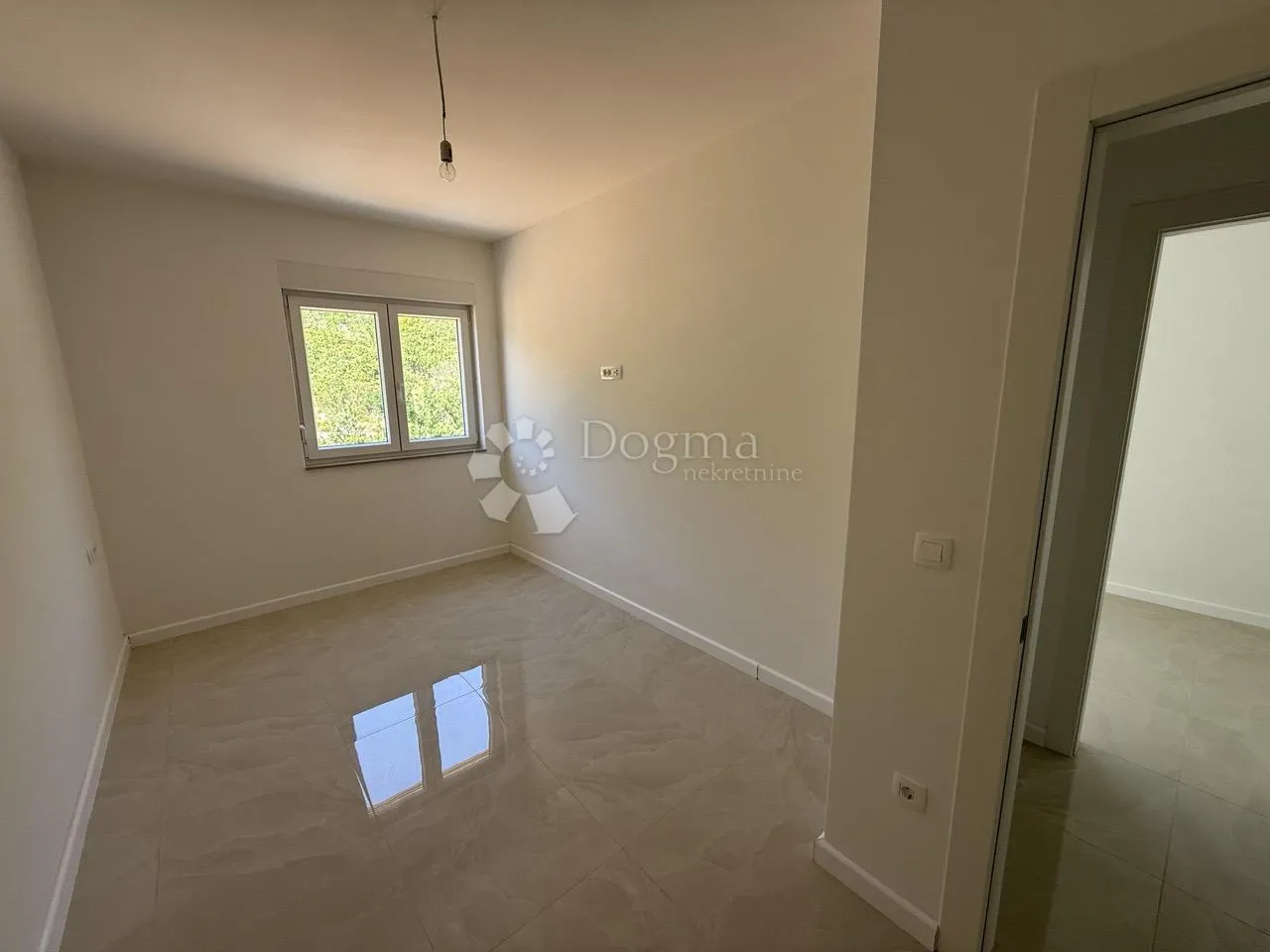 penthouse novogradnja seline pogled na more - slika 17