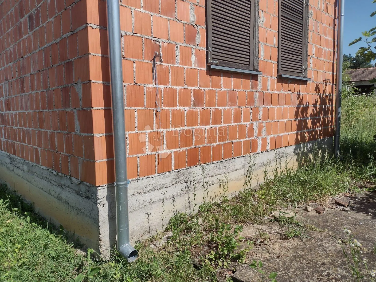 2 odlične kuće, 7ha, mali raj - slika 12