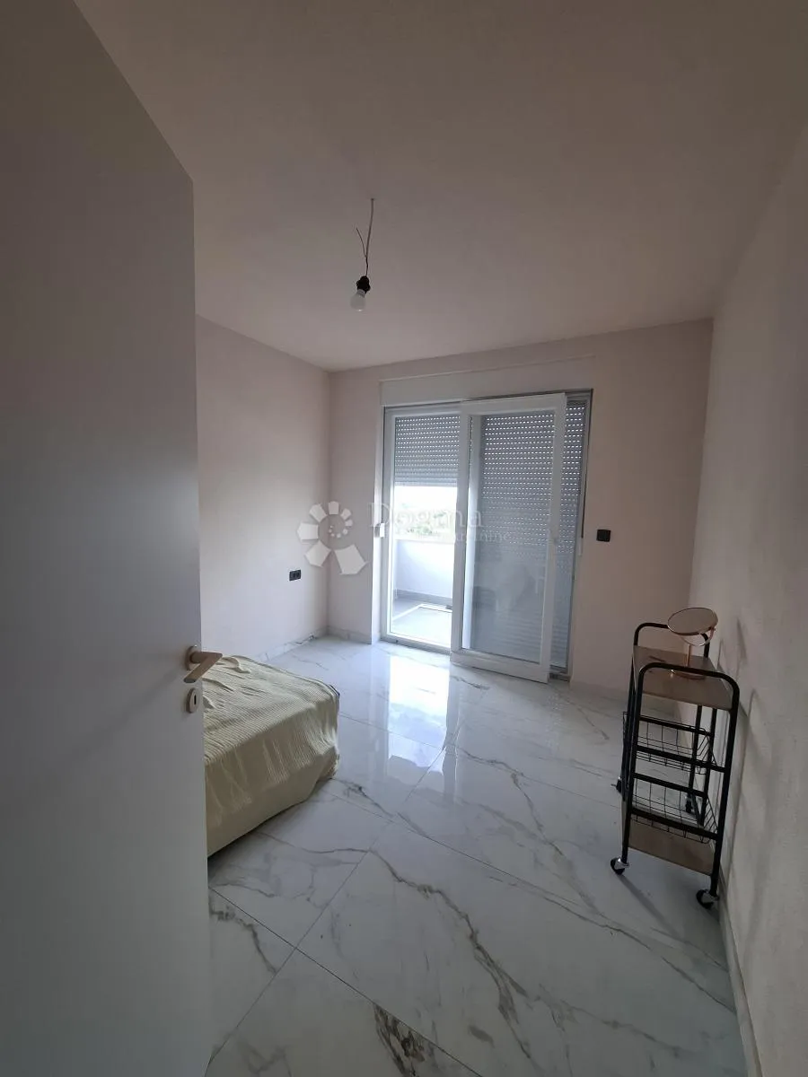 mediteranski san sa krovnom terasom - slika 14